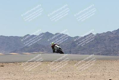 media/Apr-20-2025-CVMA (Sun) [[39090e8767]]/Race 9-Formula LW Twins Shootout/